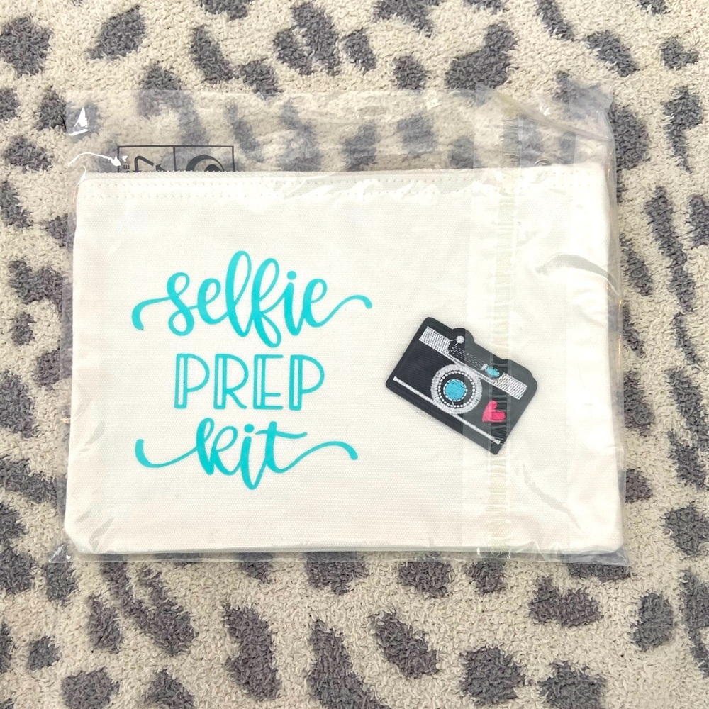 HANDMADE MAKEUP BAG